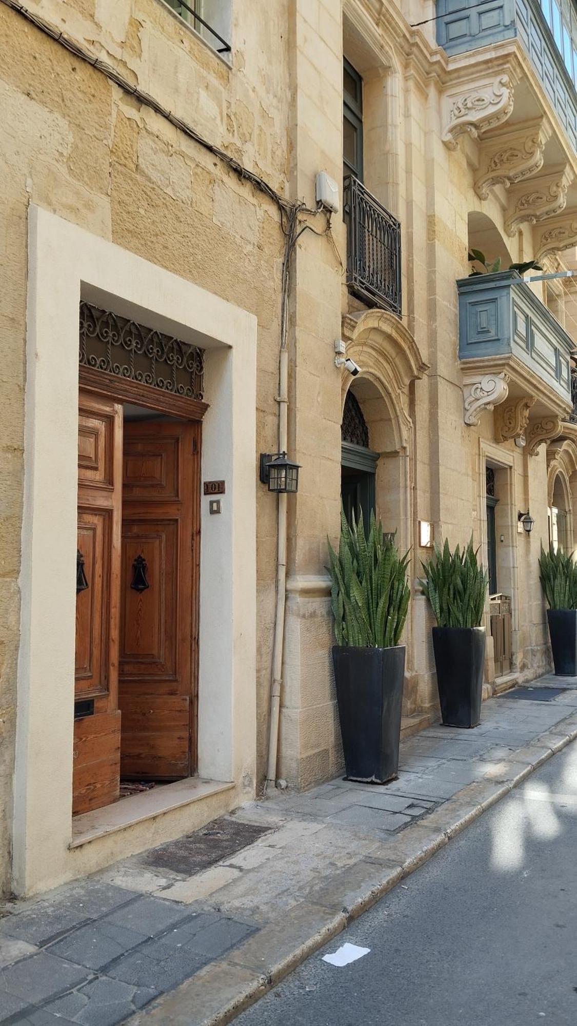 No. 101 In La Valletta Esterno foto
